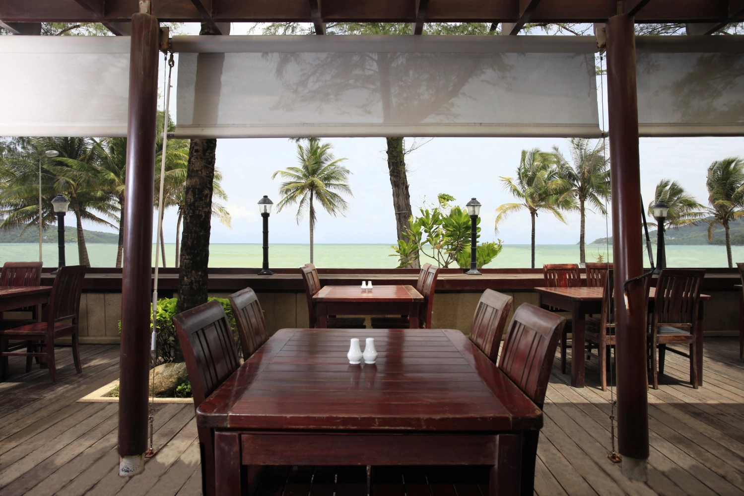 Grace Bar & Grill